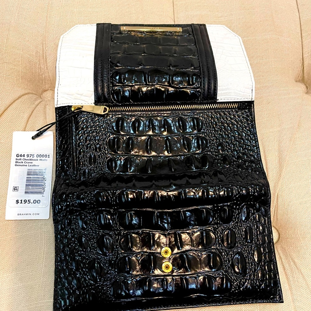 Black crane/white soft checkbook wallet